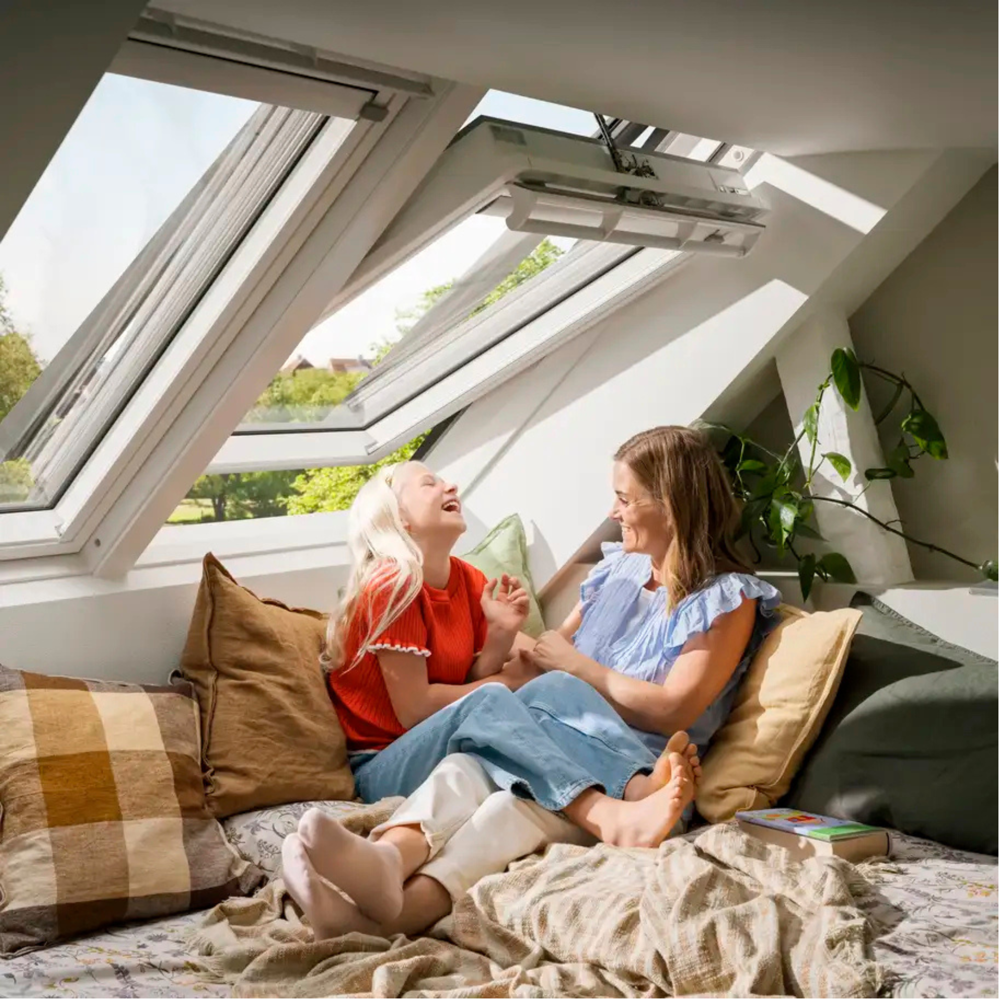 Fenêtre motorisée VELUX