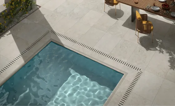 carrelage extérieur pour le contours de piscines